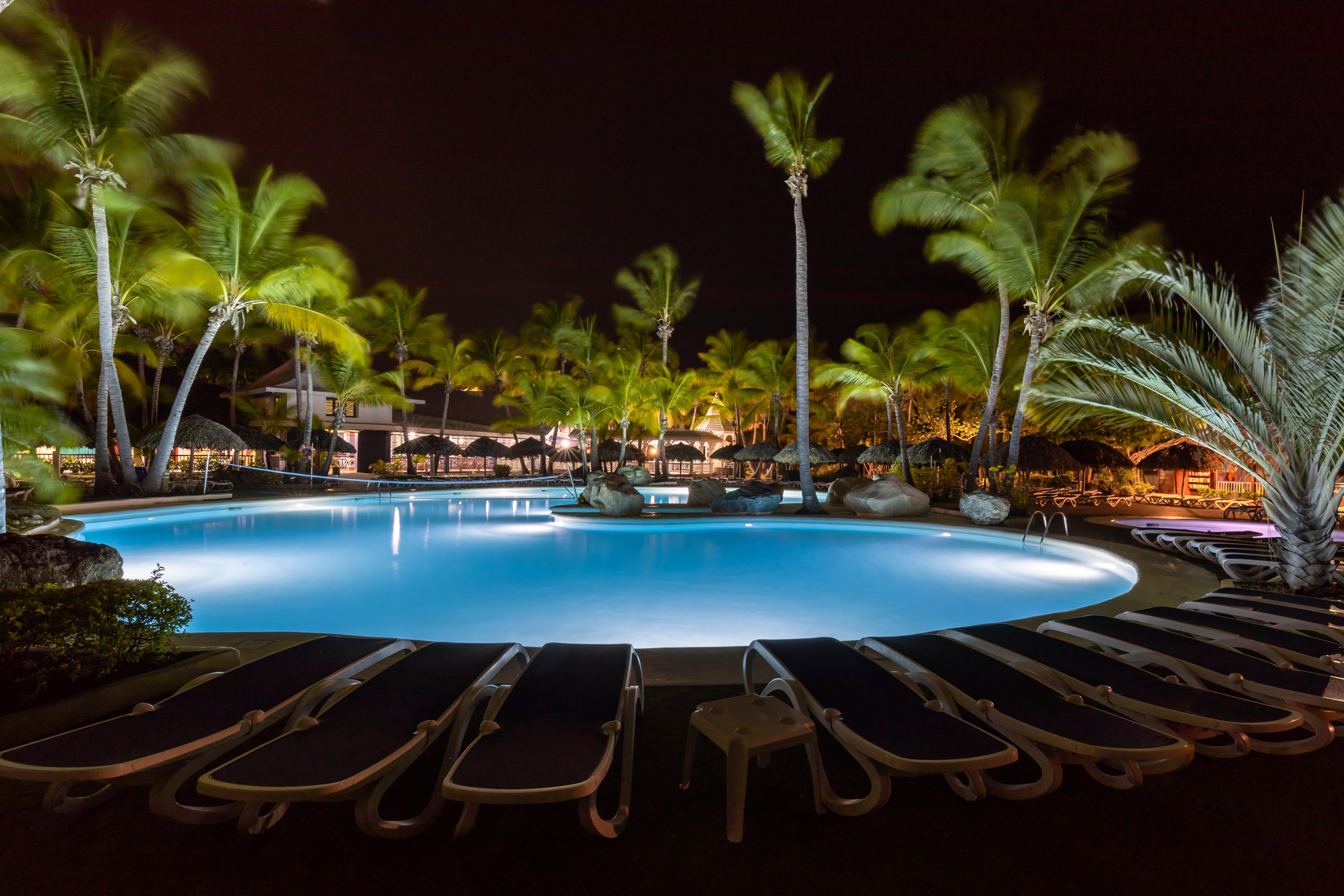 Playabachata Puerto Plata Exterior photo The pool at night