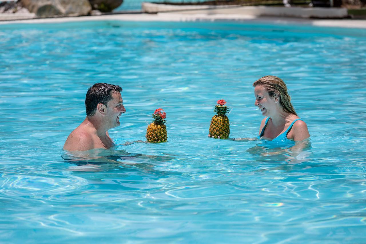 Playabachata Puerto Plata Exterior photo Swimming pool at the resort